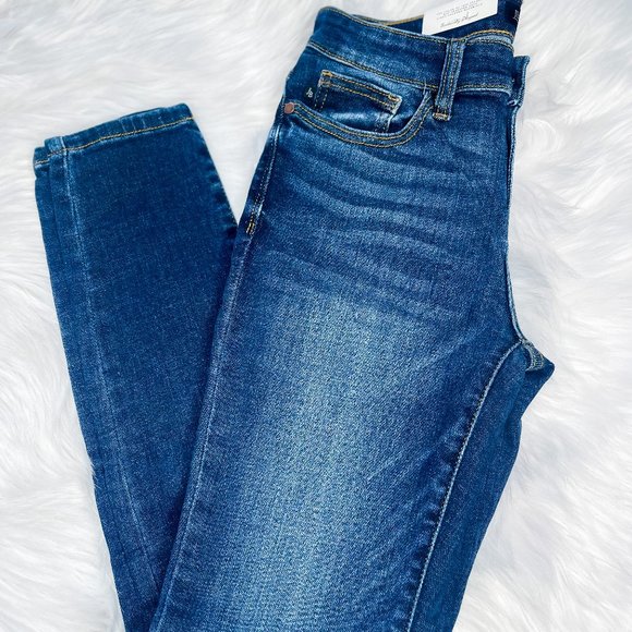 Like Minds Judy Blue  Non Distressed Jeans - Picture 3 of 4